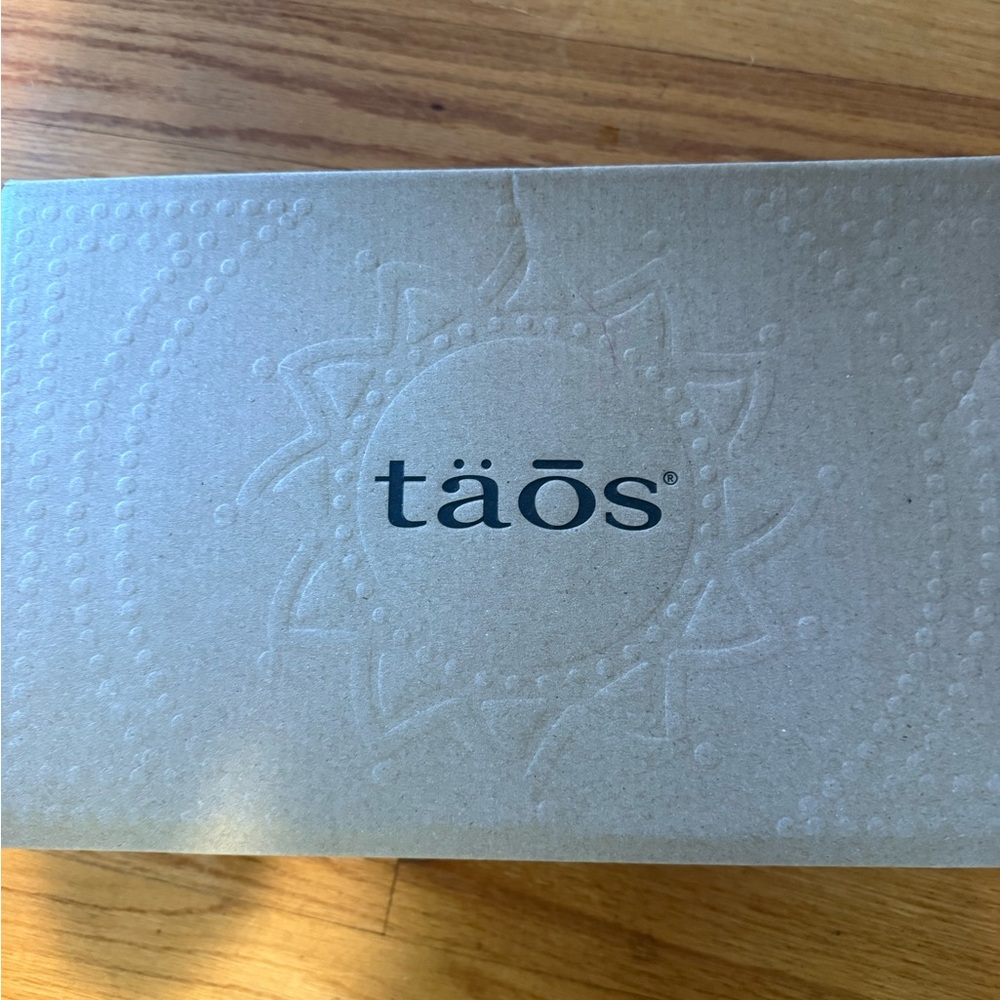 Taos Footwear Gray Ankle Boots - Picture 2 of 7